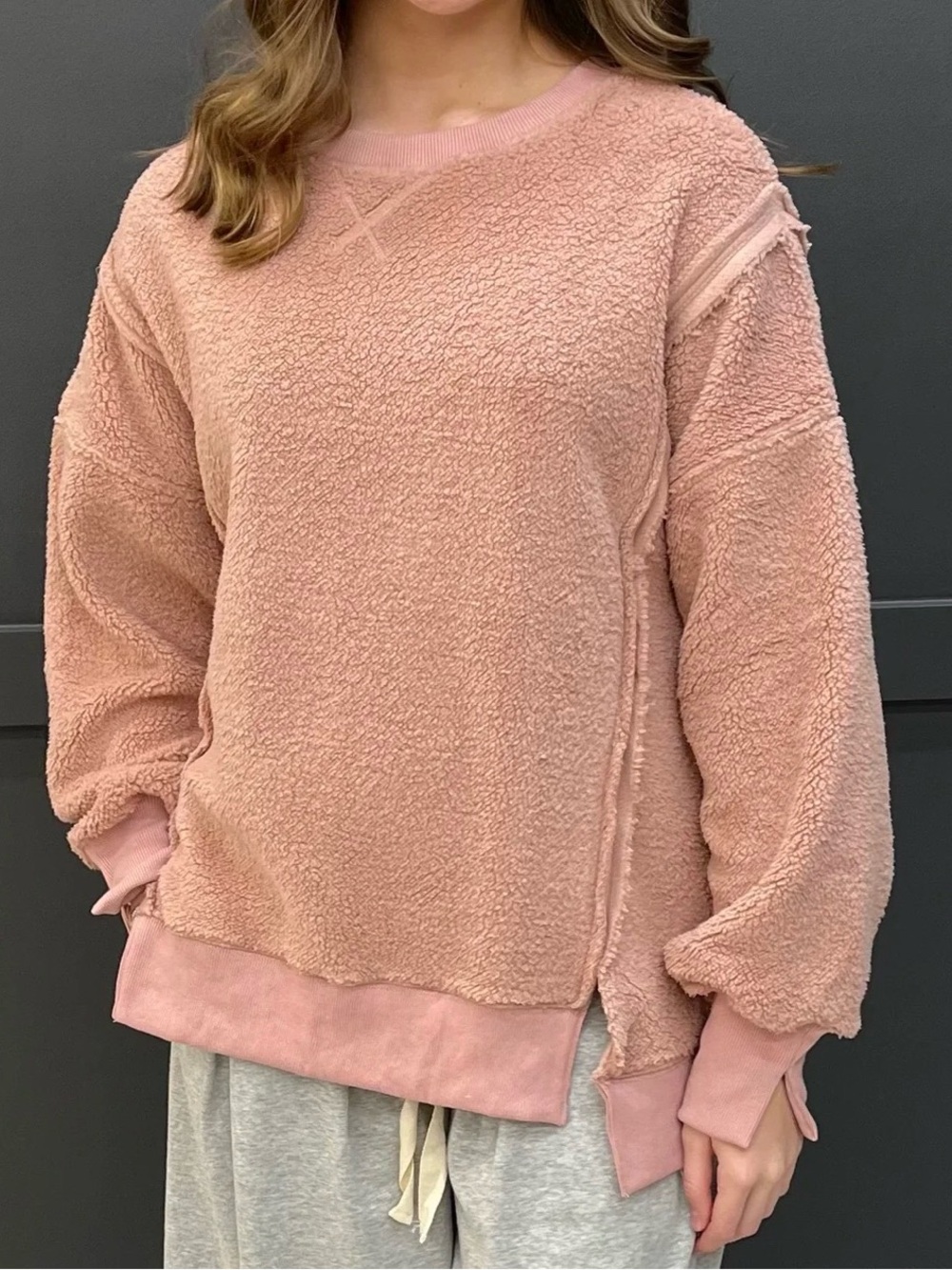 Plush Crewneck Pullover Sweatshirt - Dusty Pink